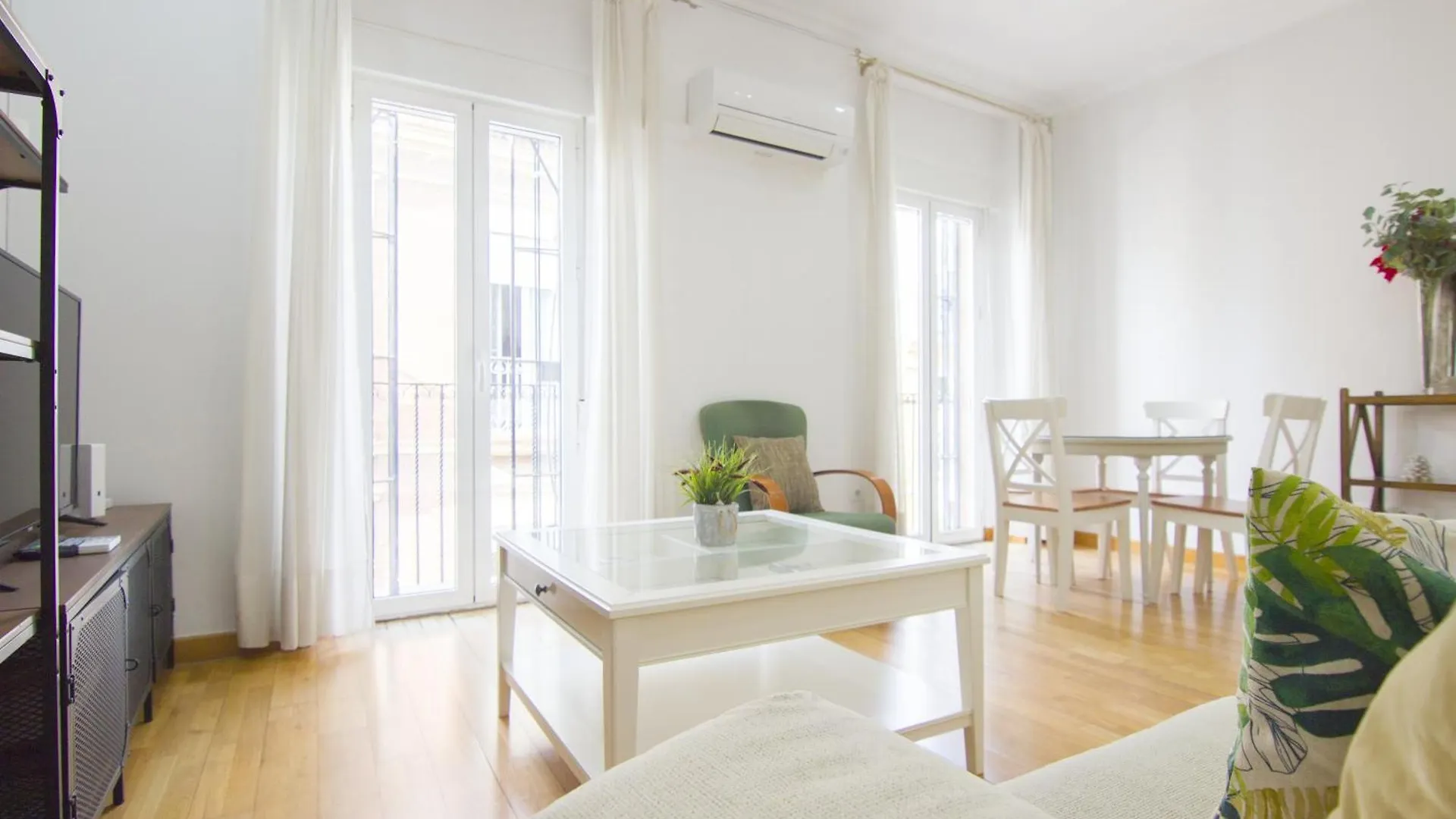 Rentalsevilla Cuna Spain