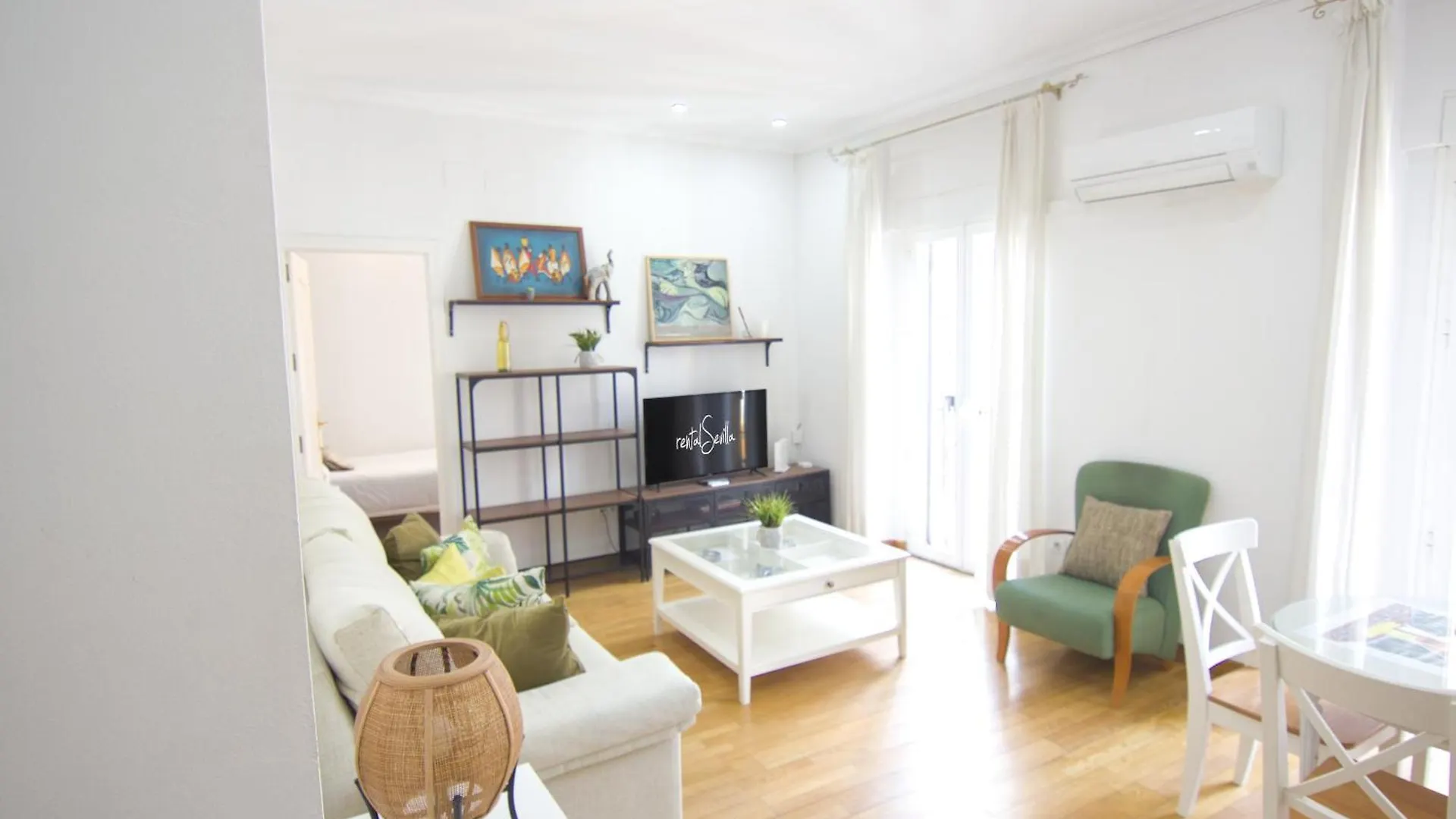 Rentalsevilla Cuna Apartment