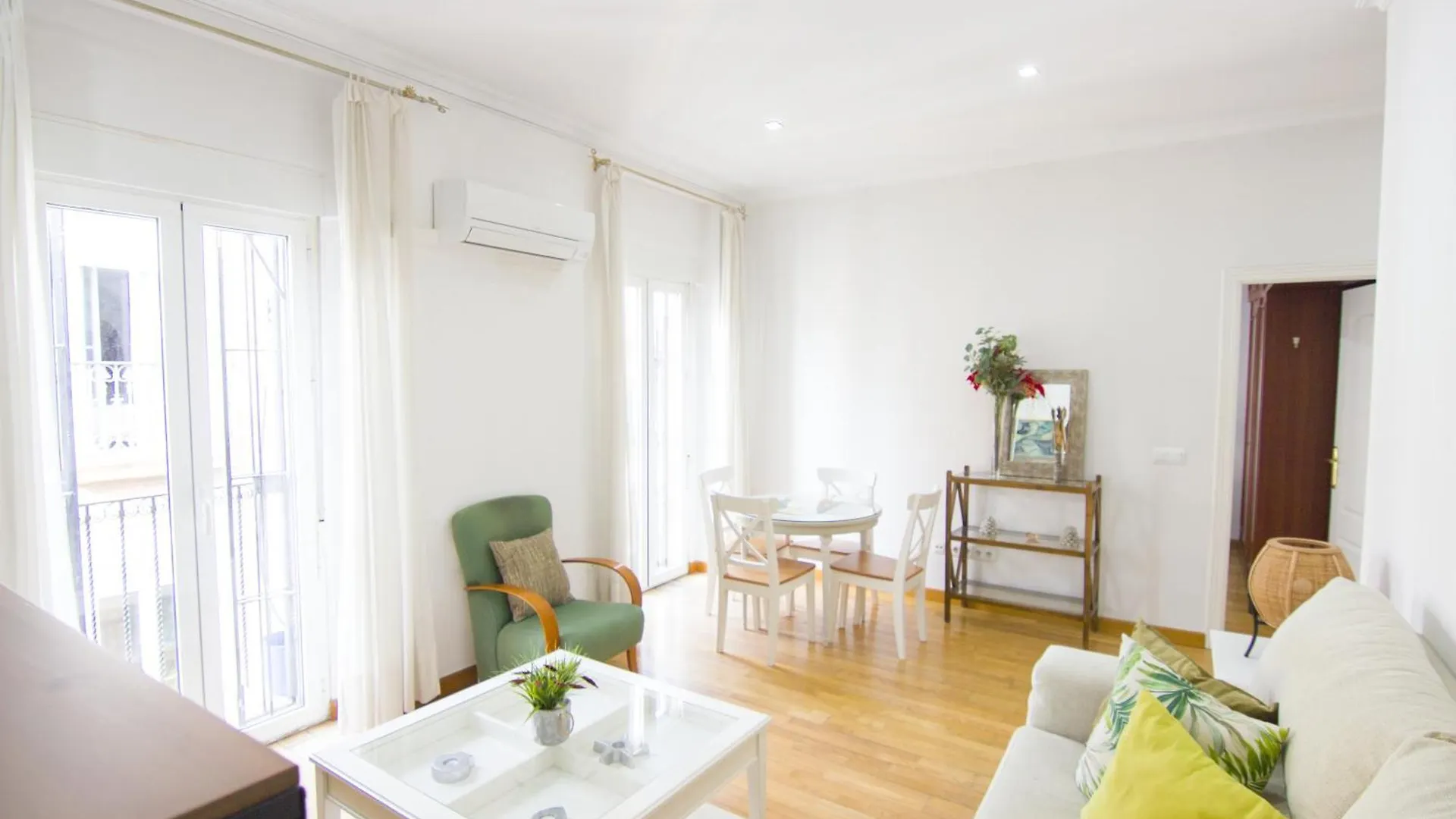Rentalsevilla Cuna Apartment