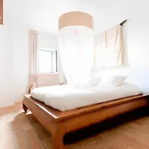  Apartamento Exclusive With Stunning Patio In The Center